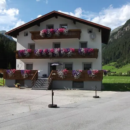 Haus Alpenrose Pitztal-sommercard-partner Apartment *