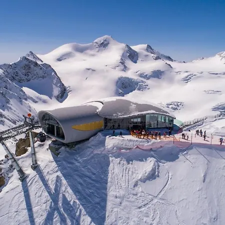 Haus Alpenrose Pitztal-sommercard-partner Apartamento